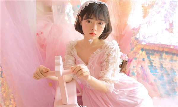 青松路街道供卵试管代怀生子多少钱？这一直是很多不孕不育家庭关注的话题。在中国，不孕不育的发生率越来越高，根据《中国不孕不育现状调研报告》显示，育龄夫妇的不孕不育率从20年前的3%增长至现在的12.5%-18.2%，患者人数高达6000万以上。在这样的背景下，许多家庭通过供卵试管来实现自己的生育梦想。那么，供卵试管代怀生子的费用到底是多少呢？