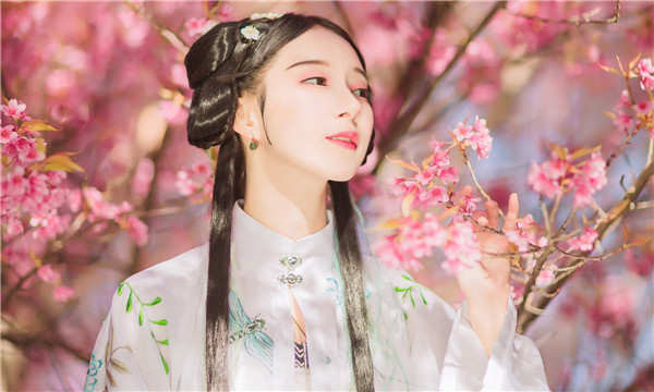 青松路街道供卵试管婴儿：助您实现家庭梦想的科学方案